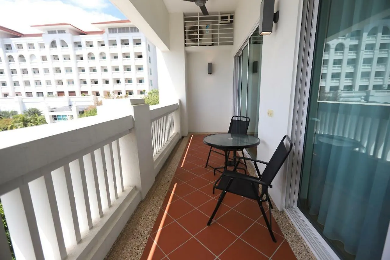 Kwatera prywatna Apartament The Straits Quay Marina By Messina Clive George Town Malezja
